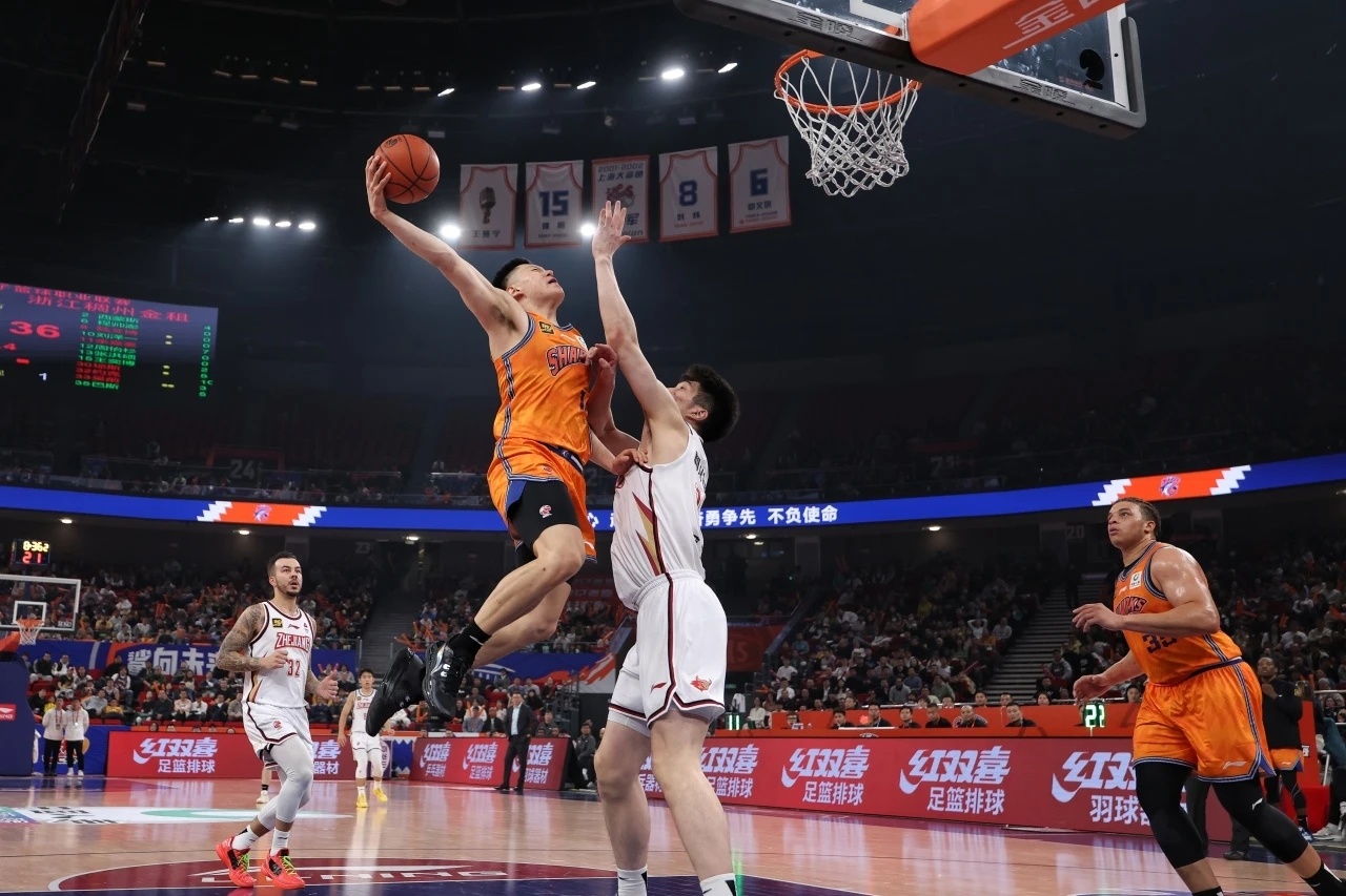 爱游戏全站-关于关键时刻浙江队内部沟通：CBA季后赛节点到来，压力陡增，团队化学反应显著的信息