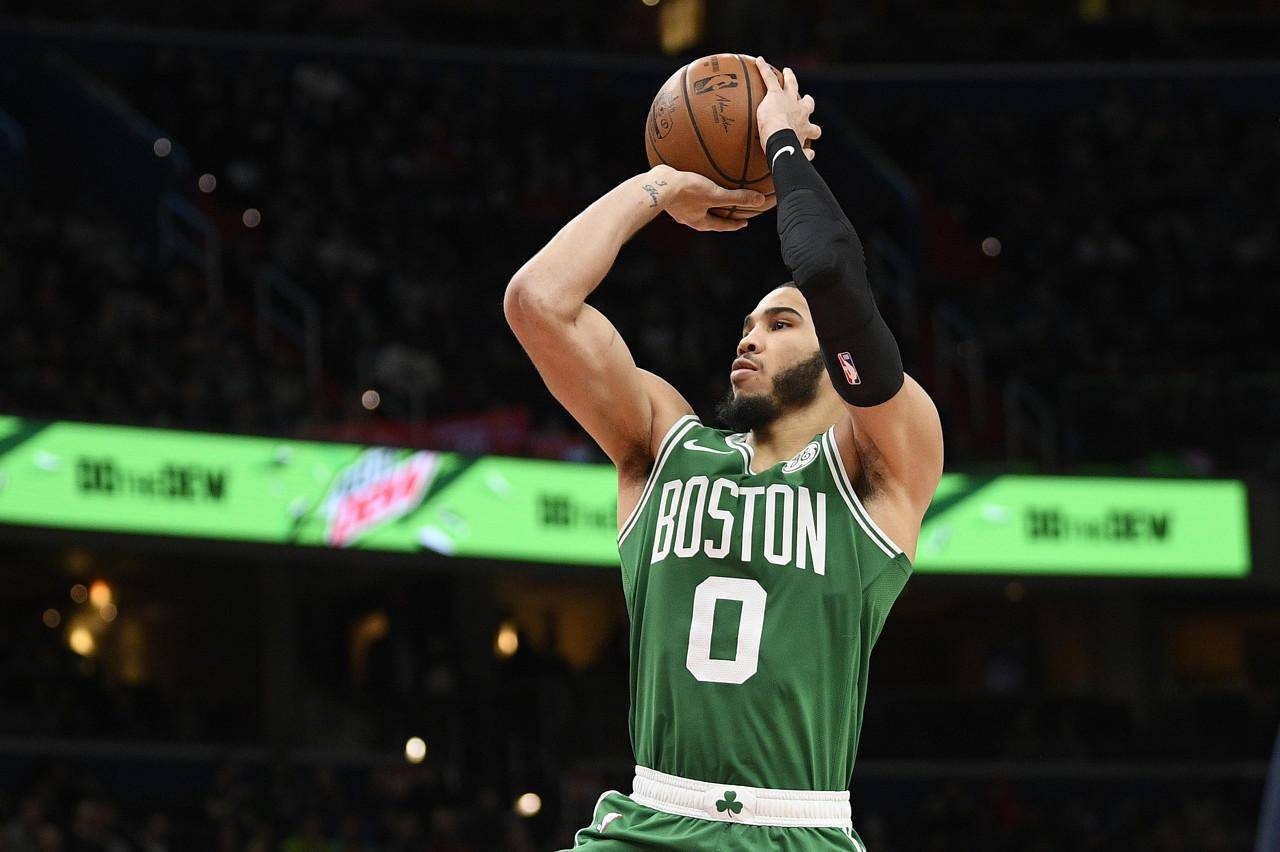 爱游戏网站入口-清晨波士顿凯尔特人调整名单以备NBA常规赛；止住颓势环节打磨；球迷炸锅；身体对抗强度拉满的简单介绍