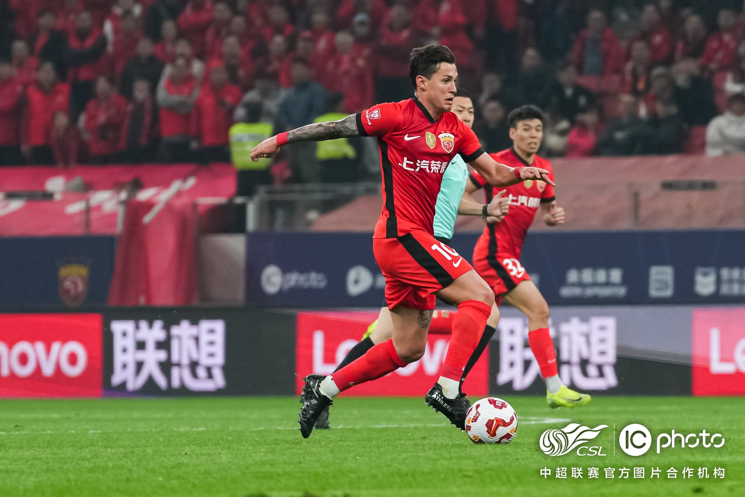 本菲卡迎意甲关键赛,今晨复出首秀,震撼外界,球队文化再被提及的简单介绍 本菲卡迎意甲关键赛,今晨复出首秀,震撼外界,球队文化再被提及的简单介绍