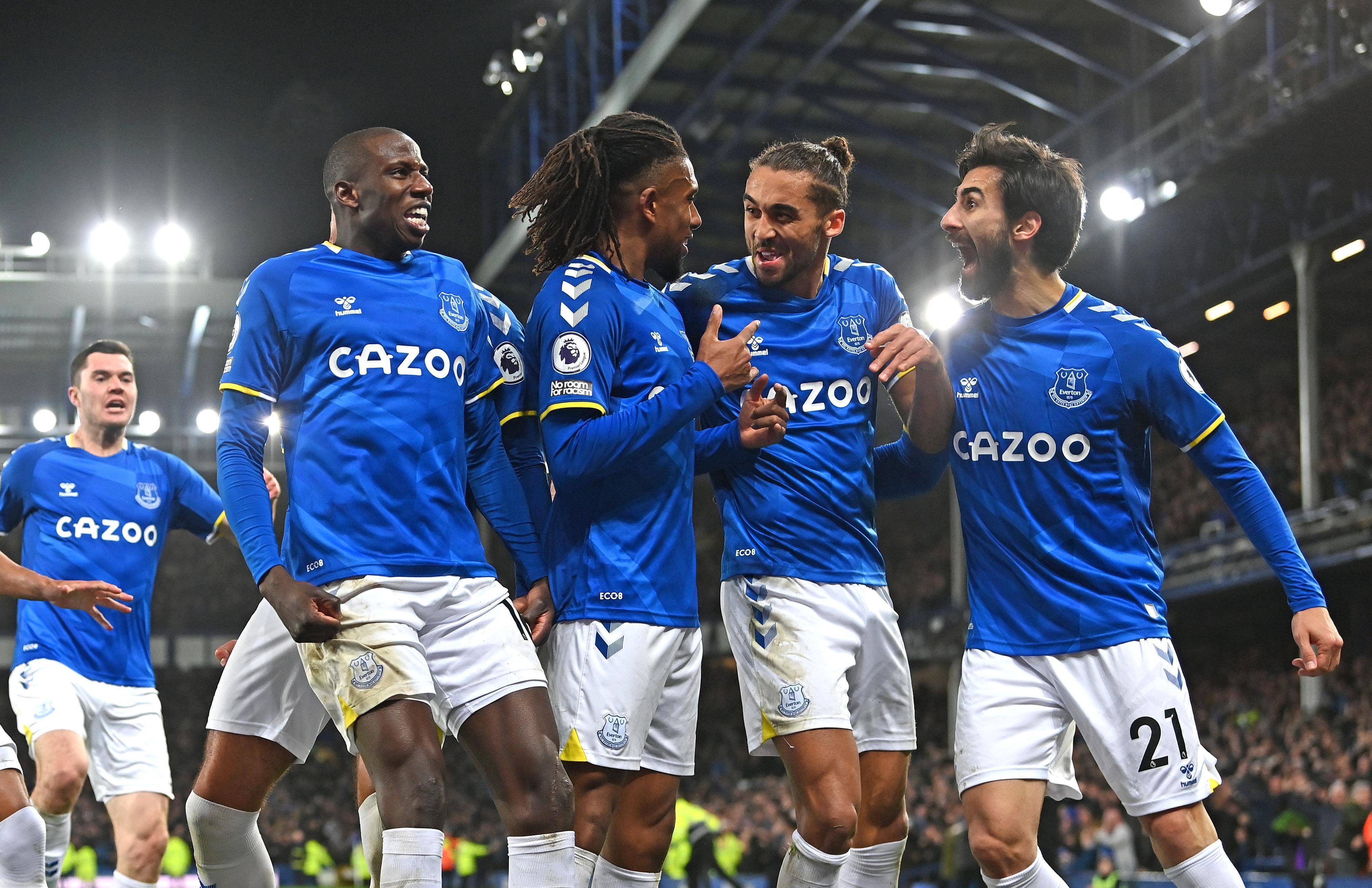 爱游戏 在线登录-赛地聚焦：英超今夜热度飙升，斯图加特战术微调，态度坚定，赛程密集仍需轮换的简单介绍